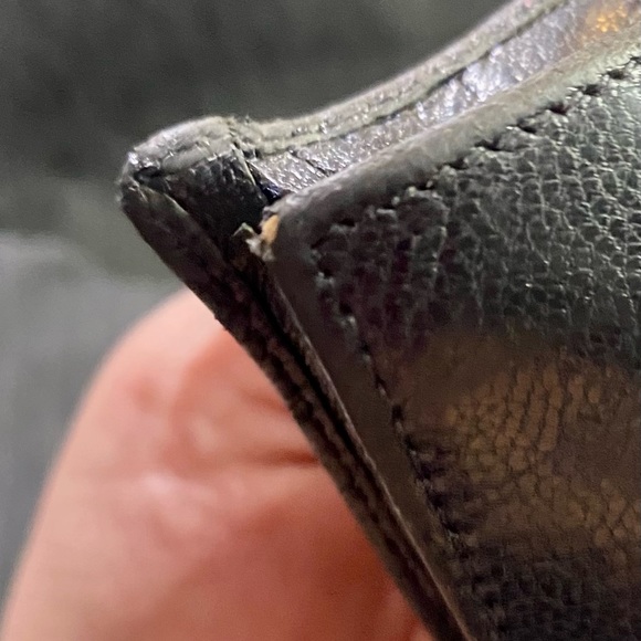 Pre-owned Vintage Dolce & Gabbana long black leather wallet - Picture 7 of 14